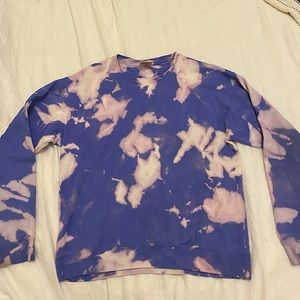 Bleach tie dye crew neck